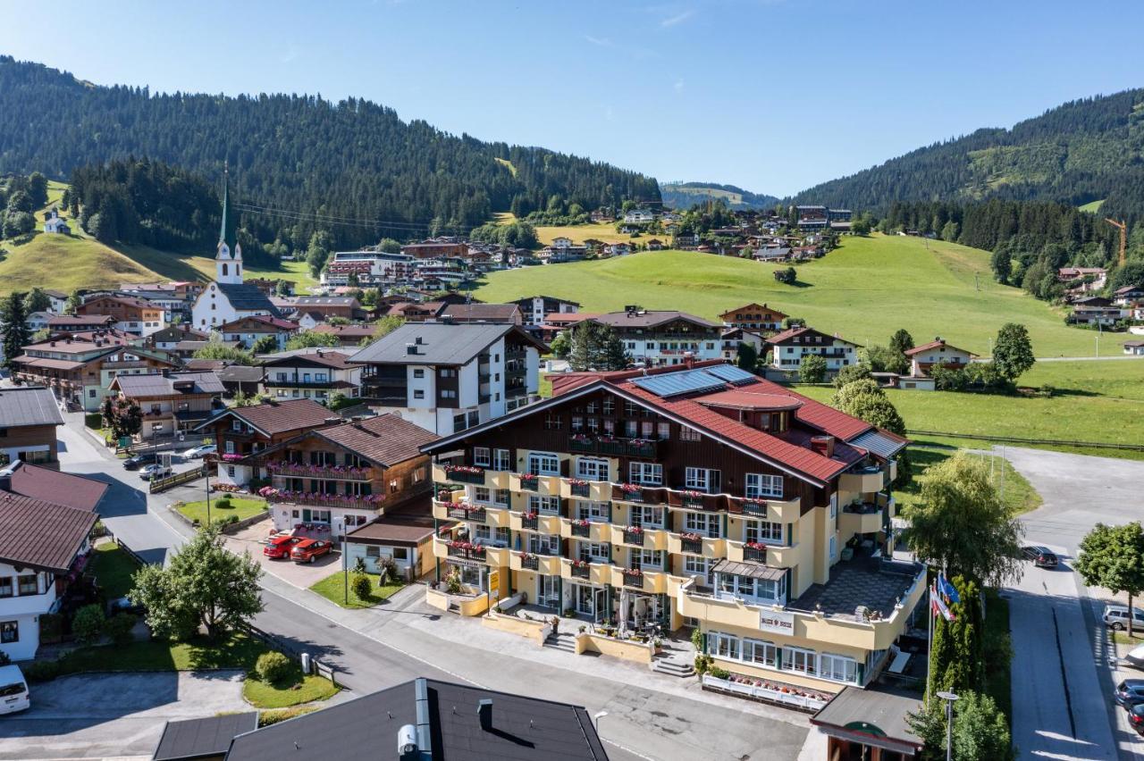 Apparthotel Tom Sojer Ellmau Exterior photo